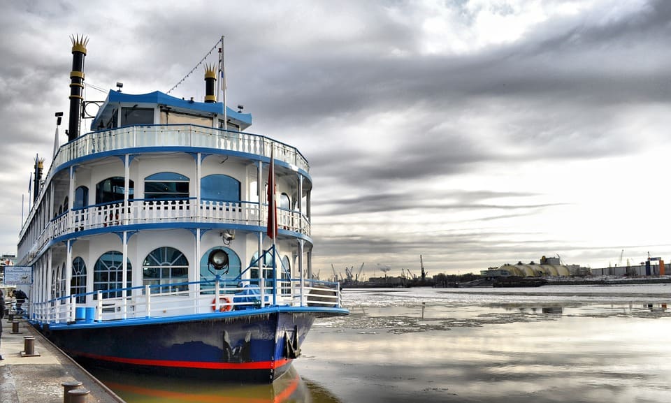 Why boatowners should use a dehumidifier over winter