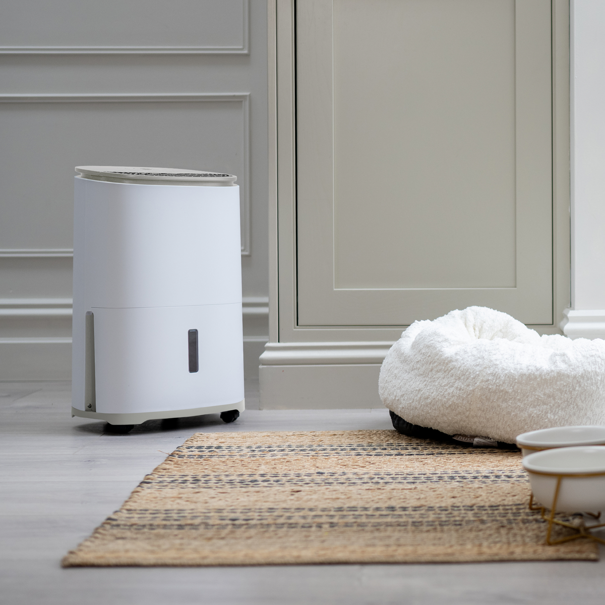 MeacoDry Arete® One 6L Compact Dehumidifier / Air Purifier