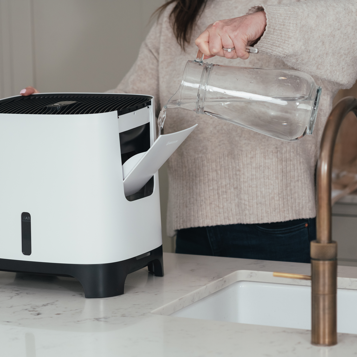 Armin® 680 Evaporative Humidifier