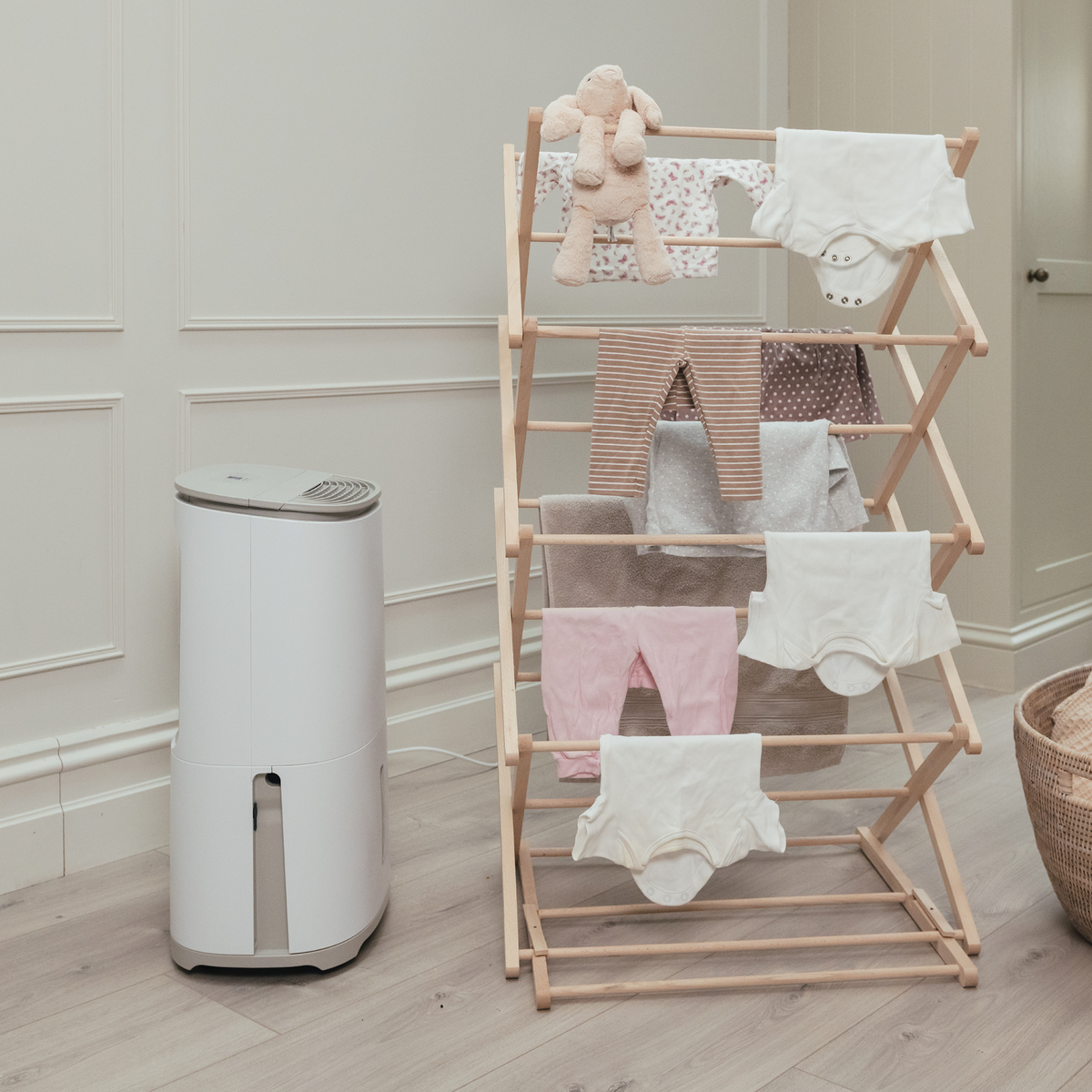 MeacoDry Arete® One 20L Dehumidifier / Air Purifier