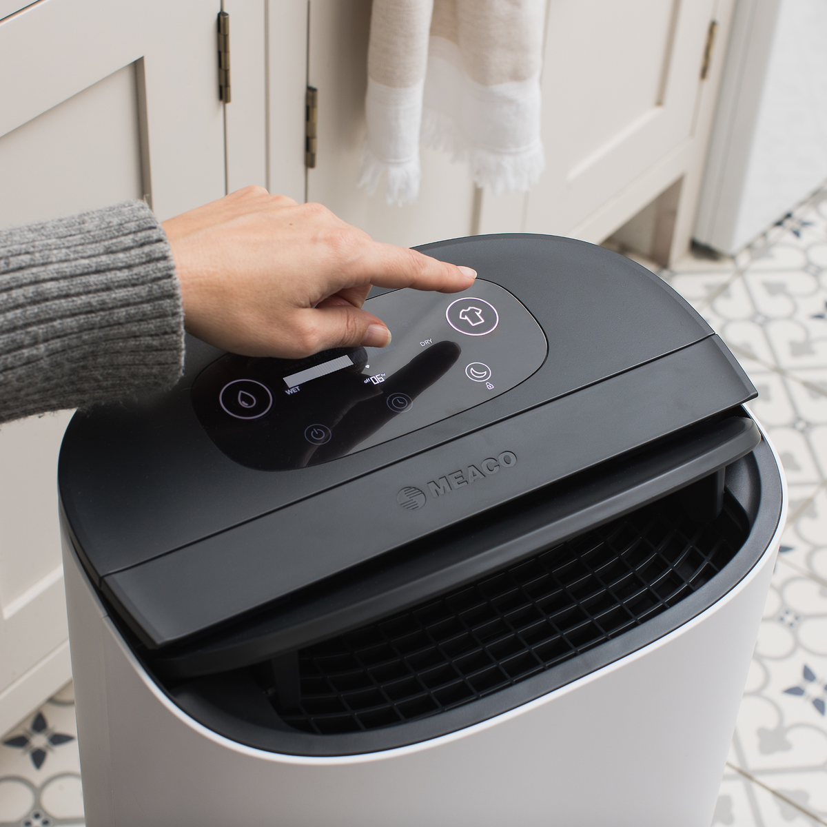 MeacoDry Arete® Two 25L Dehumidifier / Air Purifier
